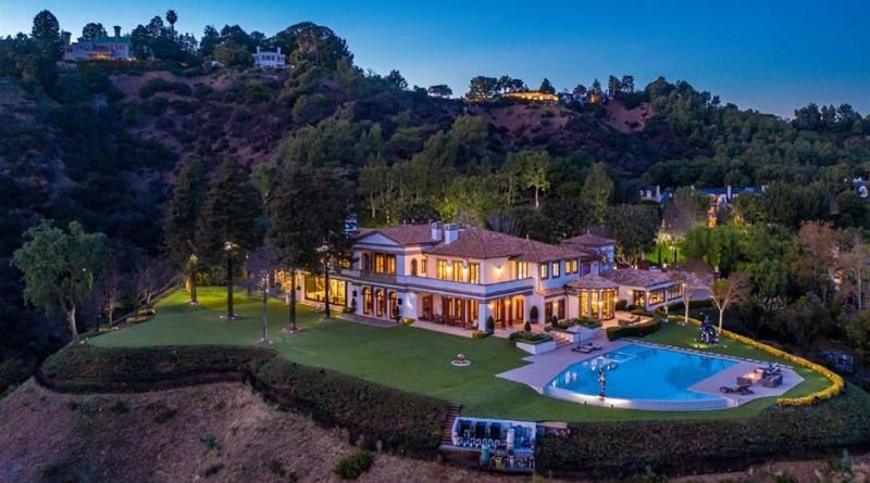 5 celebrity homes that have failed to sell in 2017