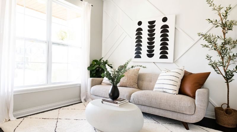 A Boring Living Room Gets a Luxe Makeover That Will Make You Never Want to Leave